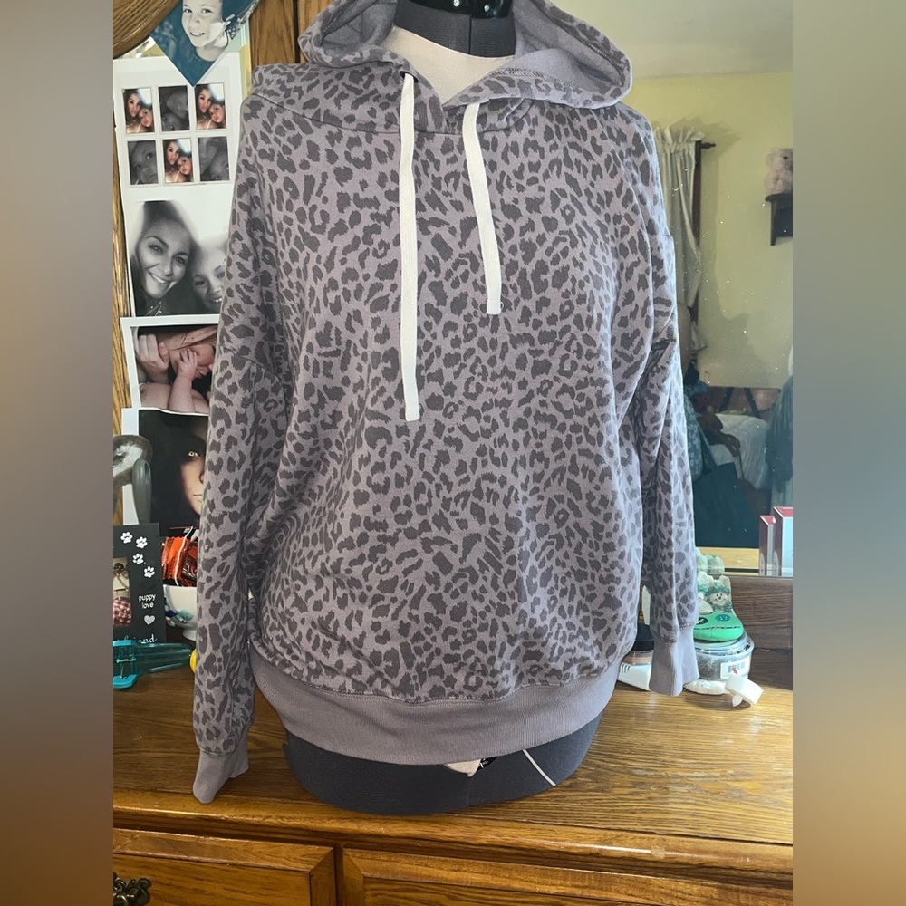Leopard Print Hoodie - lavender